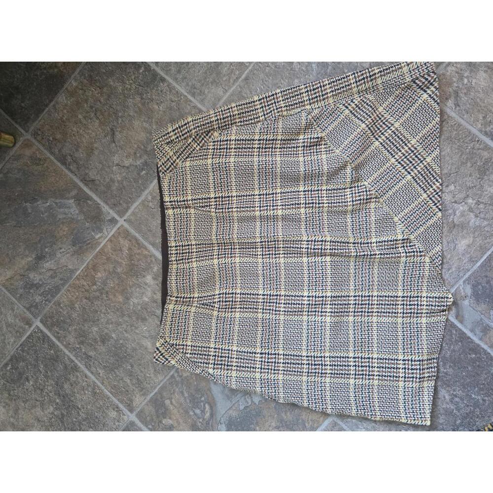 cabi Plaid Skirt Size M